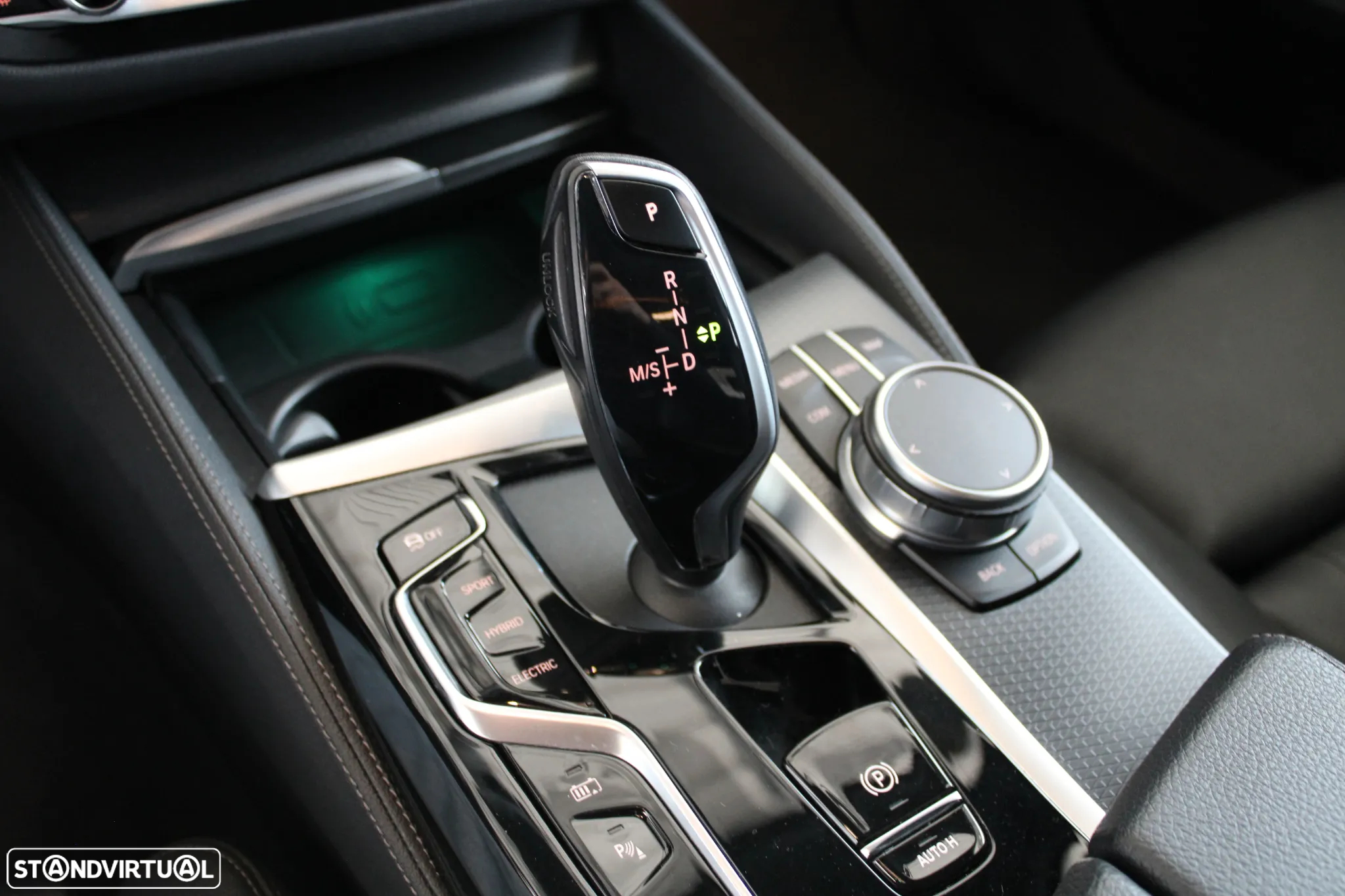 BMW 530 e Pack Desportivo M - 18