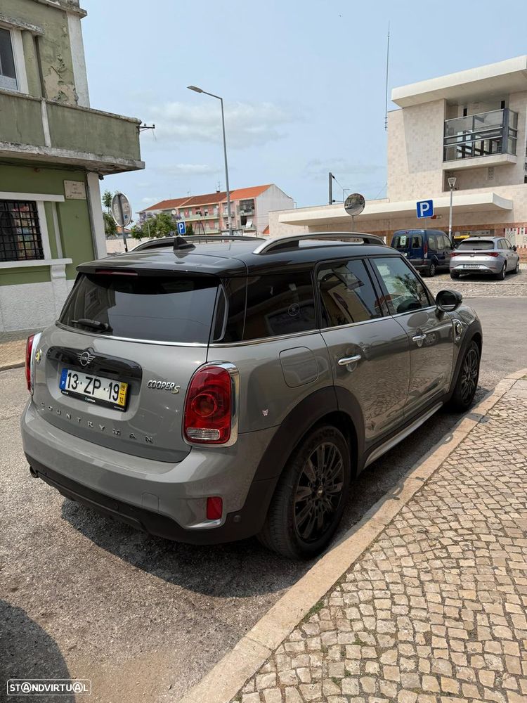 MINI Countryman Cooper SE ALL4 Auto - 2