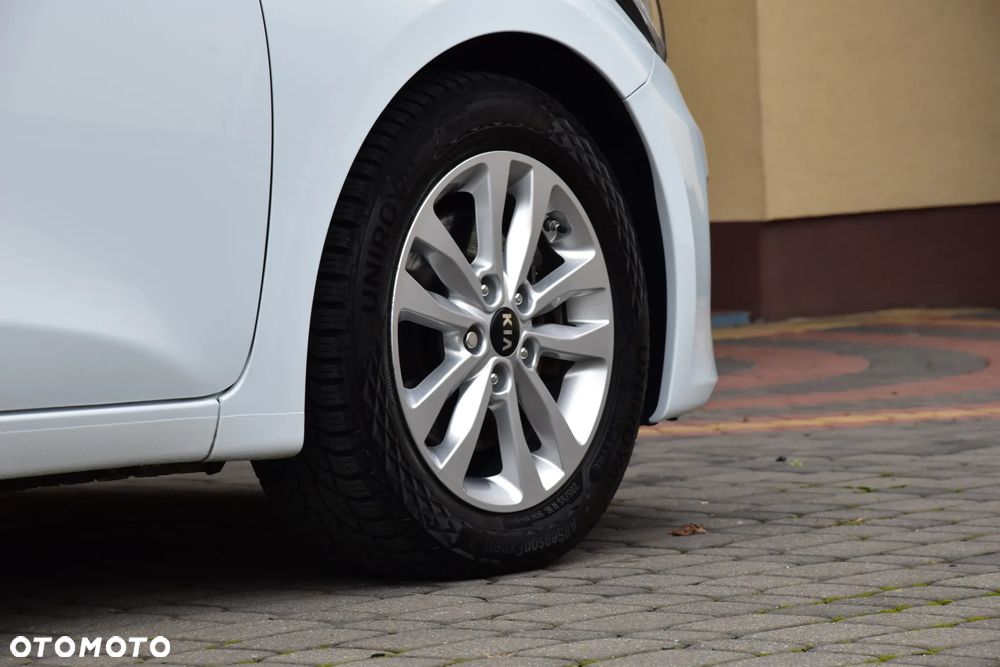 Kia Ceed 1.4 CVVT Dream-Team Edition - 15