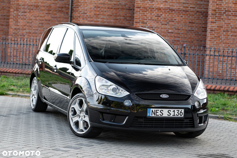 Ford S-Max 2.5 Titanium - 1