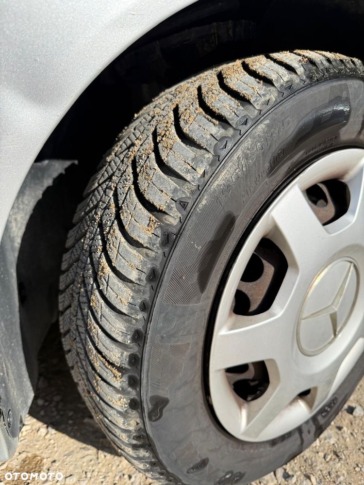 Mercedes-Benz Klasa C 180 Kompressor Classic - 18