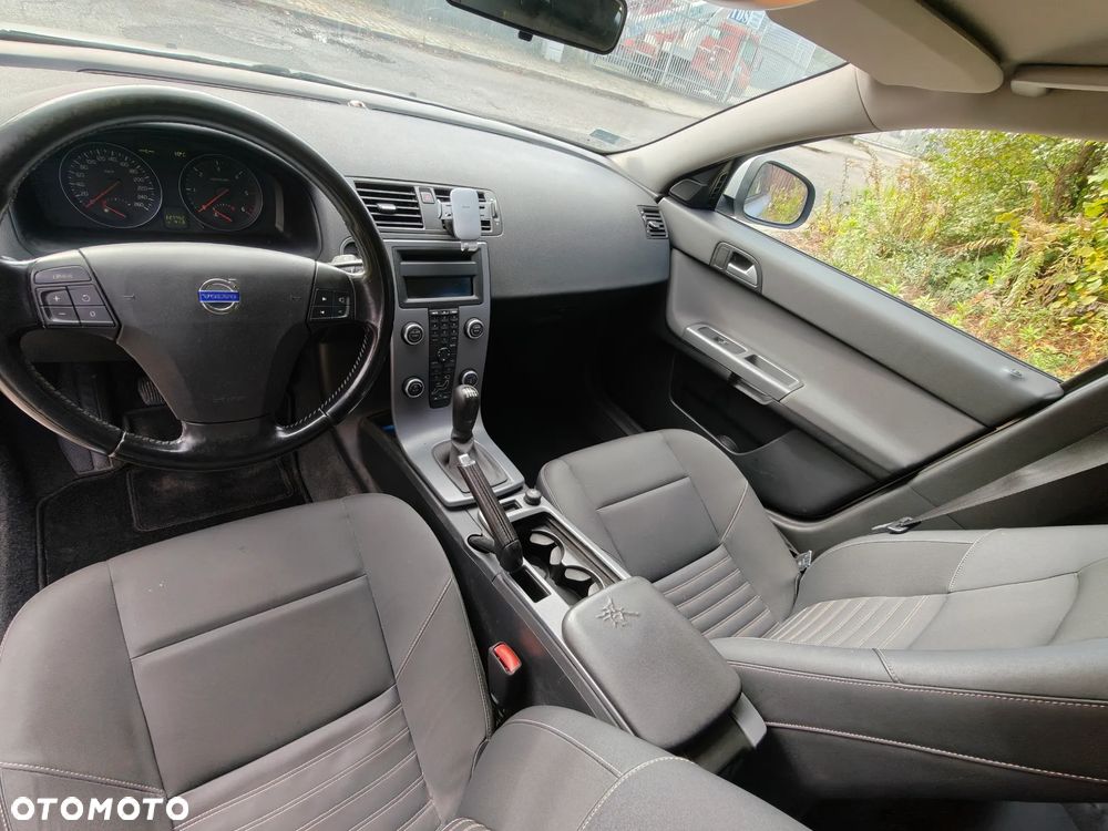 Volvo V50 - 11