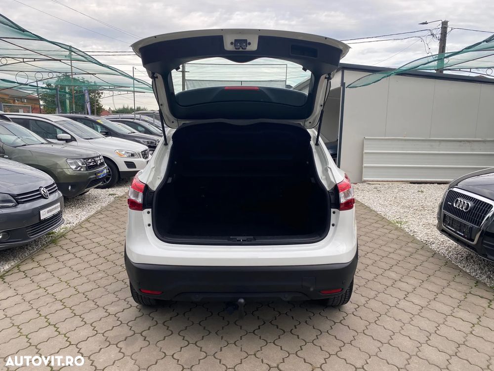 Nissan Qashqai - 12