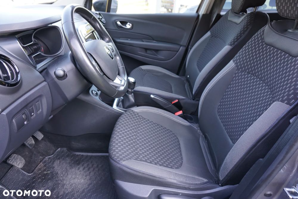 Renault Captur 1.2 Energy TCe Night&Day - 9