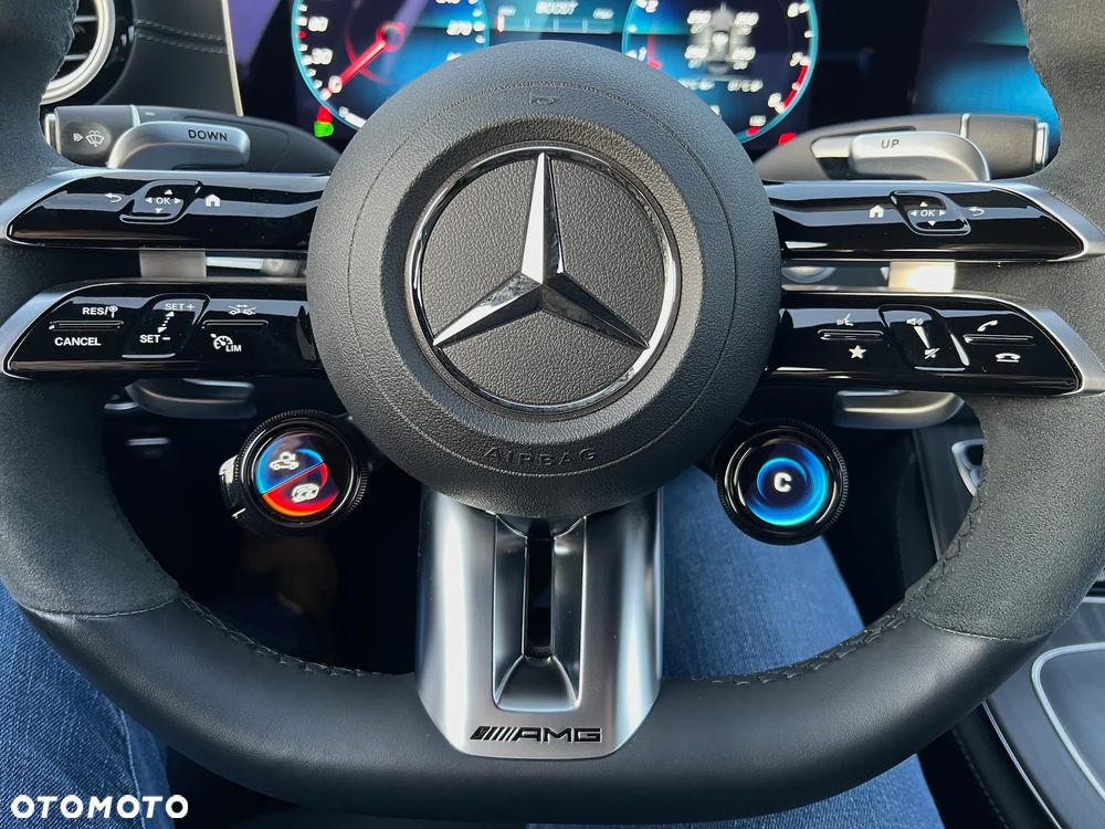 Mercedes-Benz Klasa E AMG 63 S 4-Matic+ - 17