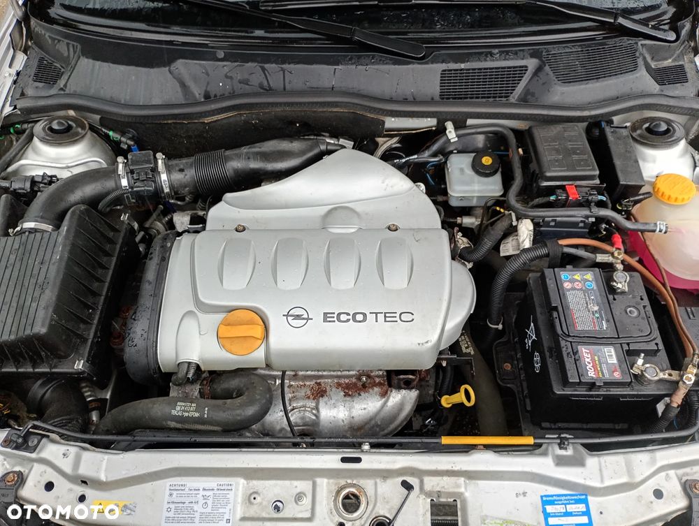 Opel Astra 1.8 Edition - 8