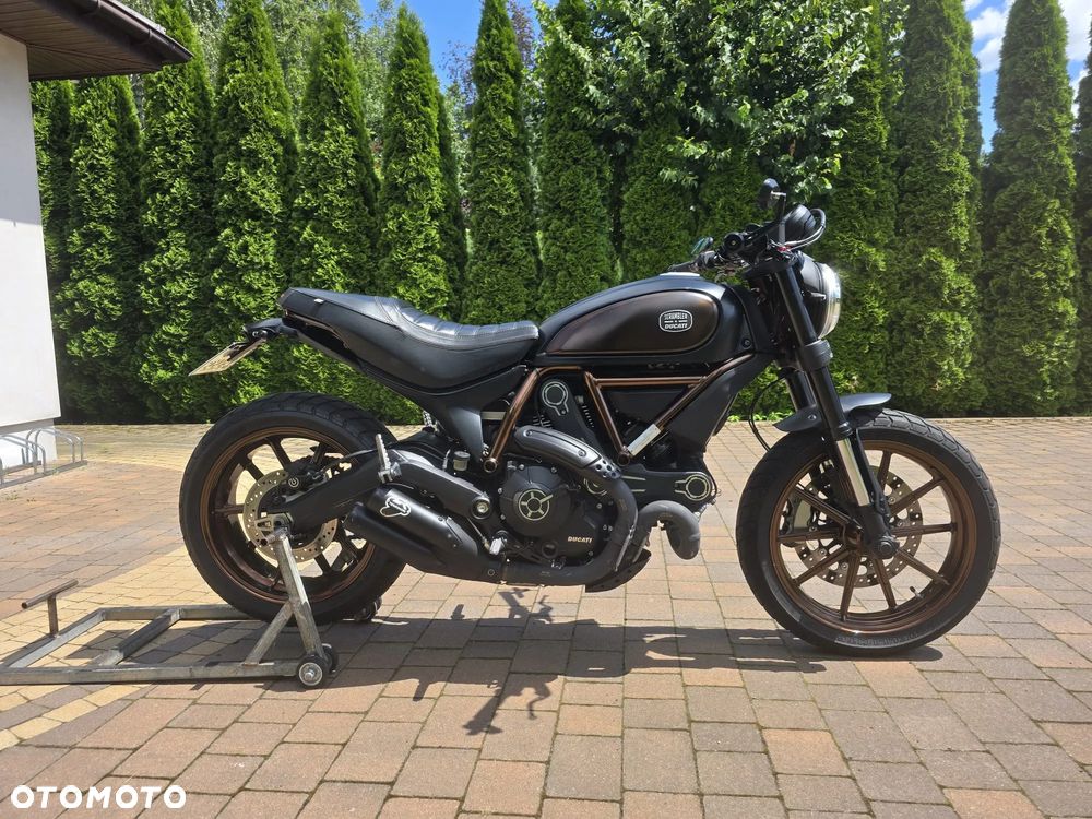 Ducati Scrambler - 1