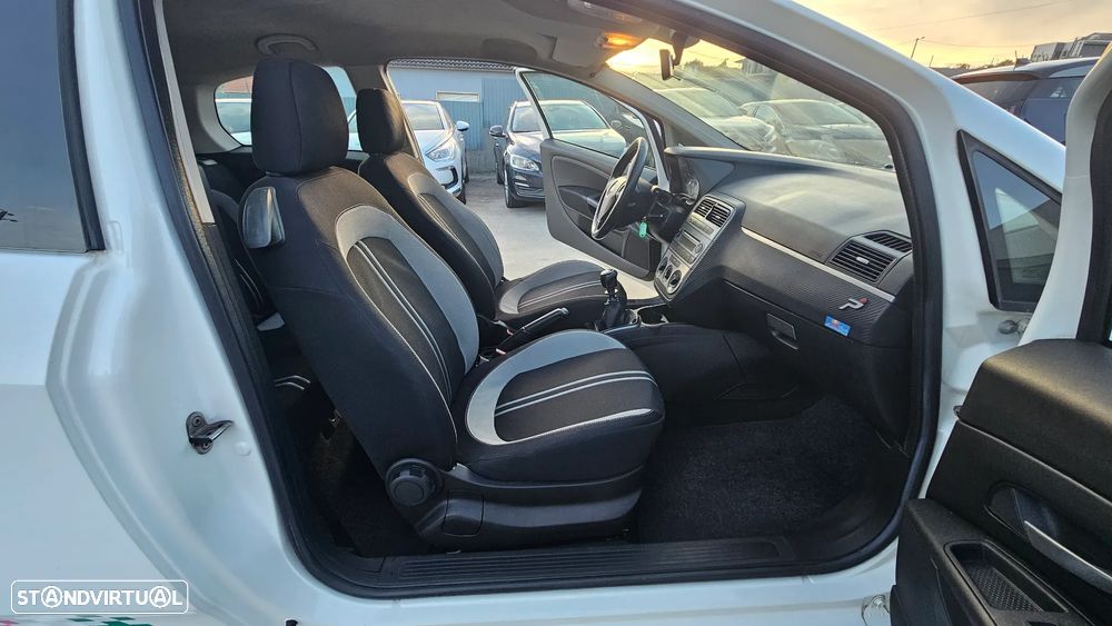 Fiat Punto - 21