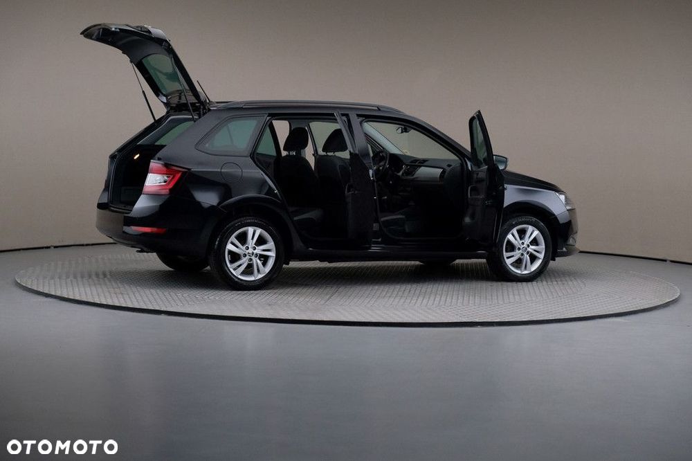Skoda Fabia 1.0 TSI Ambition Plus - 6