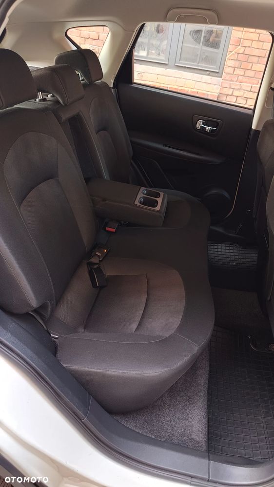 Nissan Qashqai - 13