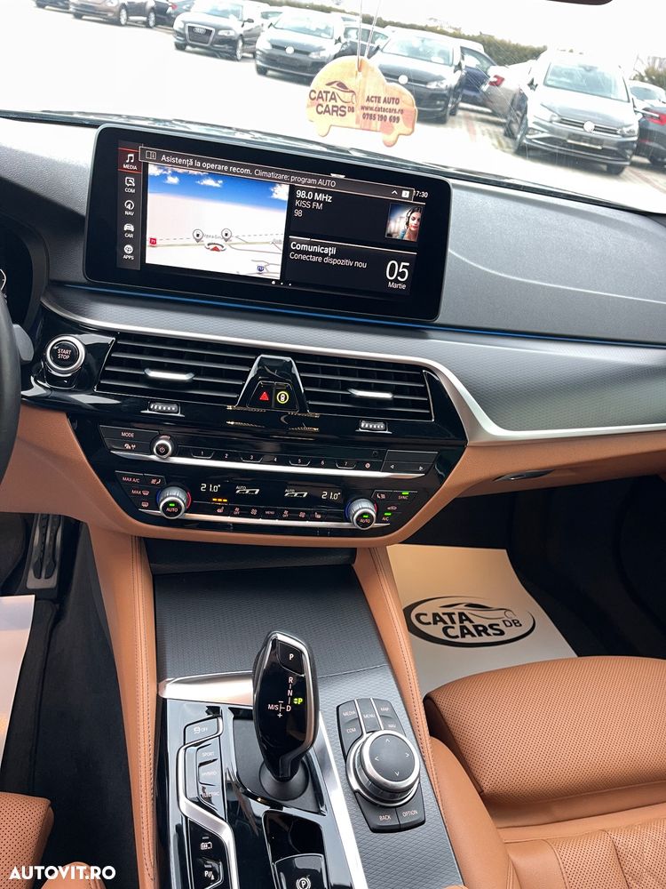 BMW Seria 5 530e Aut. M Sport Edition - 30