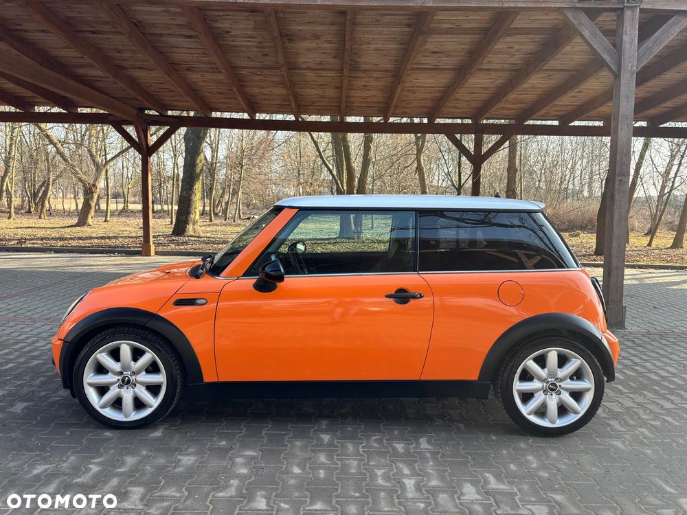 MINI Cooper Seven - 4
