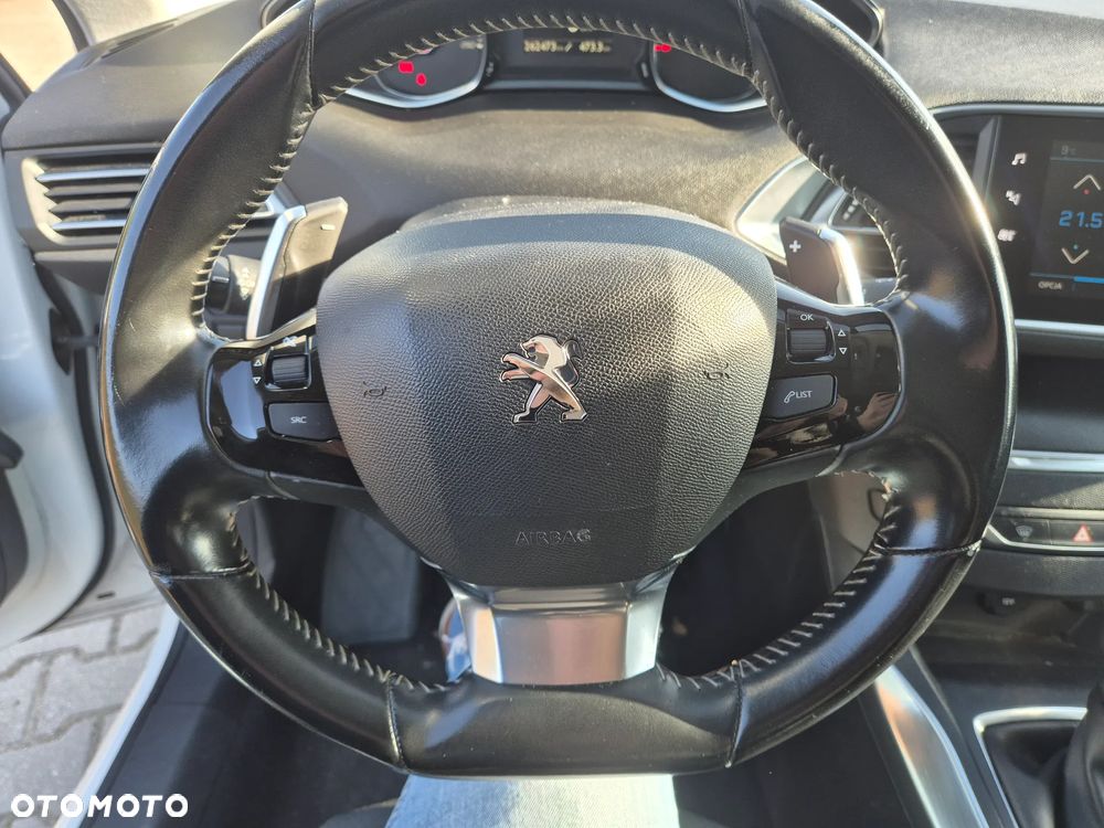 Peugeot 308 1.5 BlueHDi Allure S&S EAT6 - 10