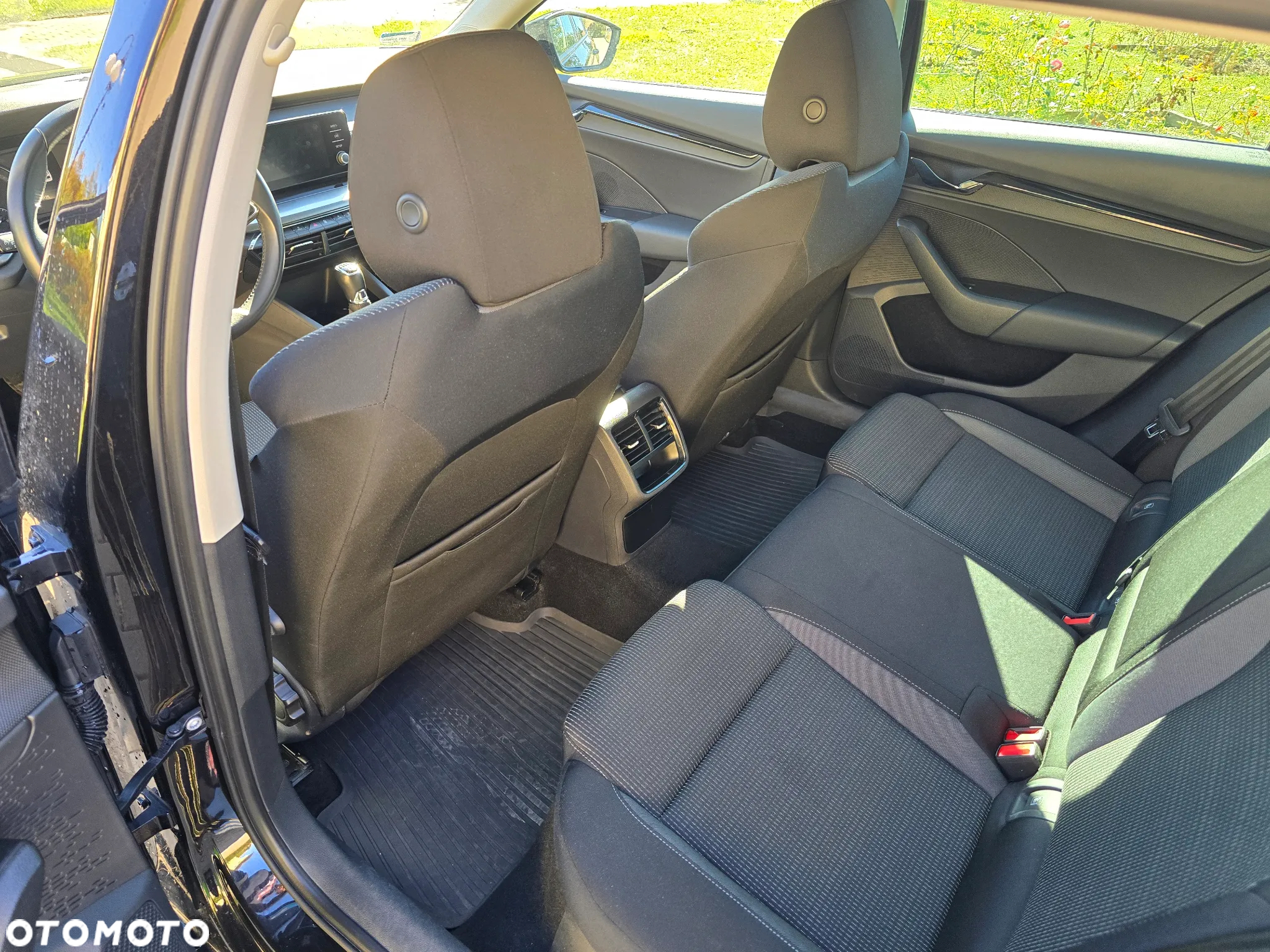 Skoda Octavia 1.5 TSI ACT Ambition - 10