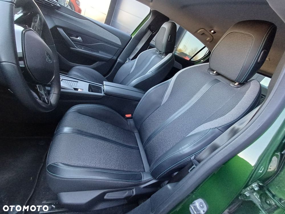 Peugeot 308 1.2 PureTech Allure S&S EAT8 - 12