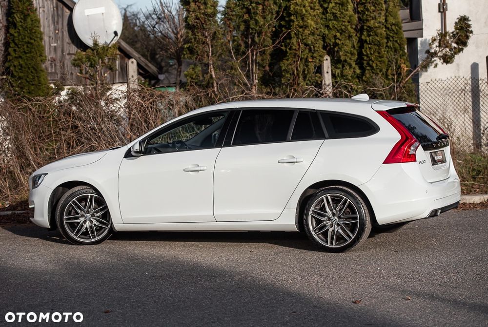 Volvo V60 D4 Geartronic Summum - 10