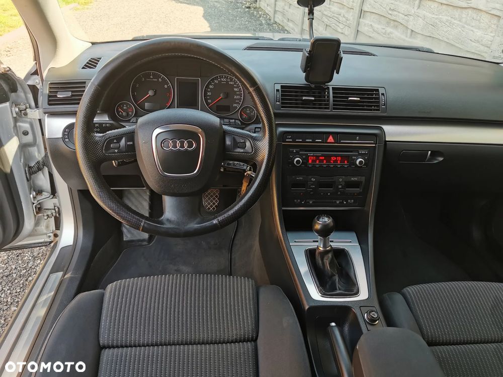 Audi A4 Avant 1.8T - 24