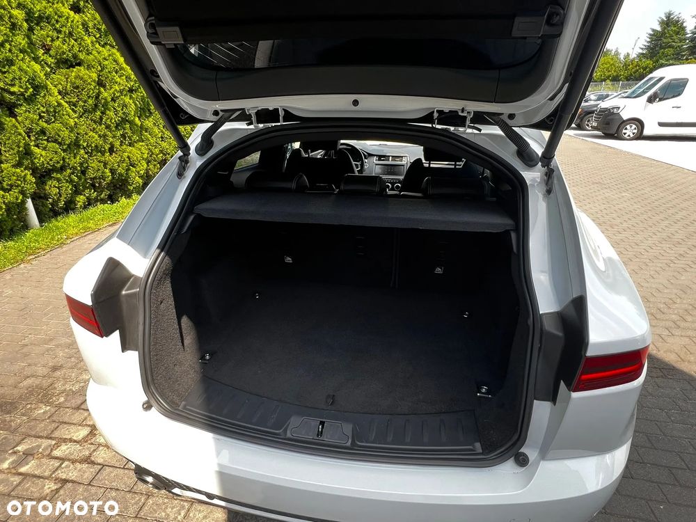 Jaguar E-Pace D180 AWD R-Dynamic S - 14