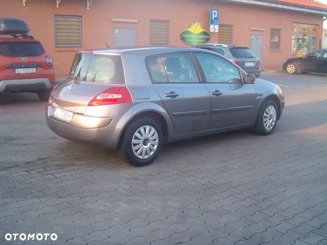 Renault Megane - 9