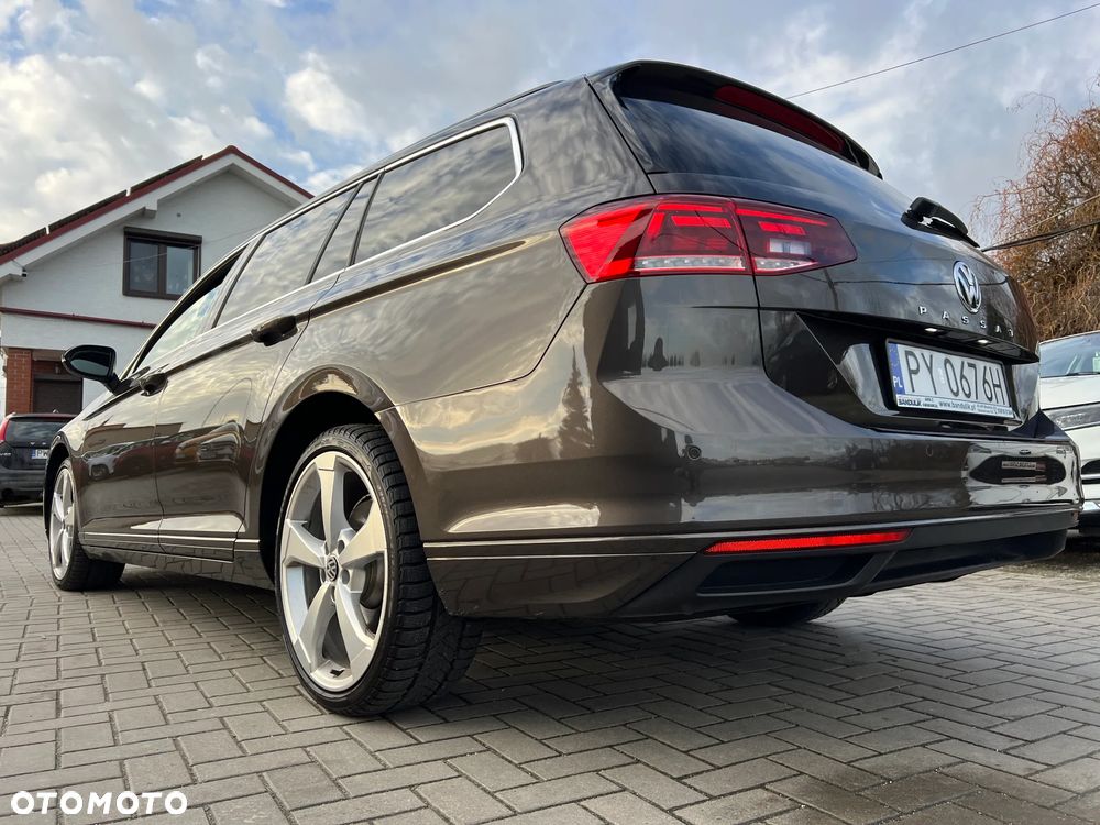 Volkswagen Passat - 35