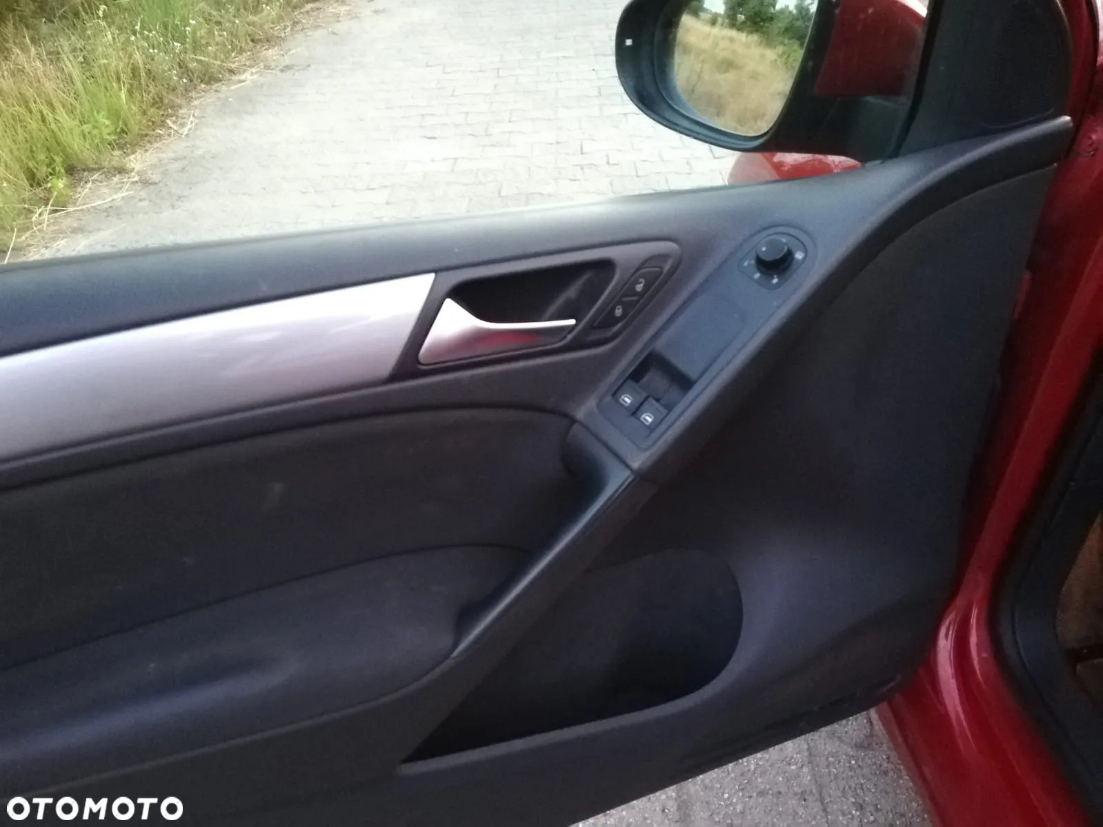 Volkswagen Golf VI 1.6 Trendline DSG - 12