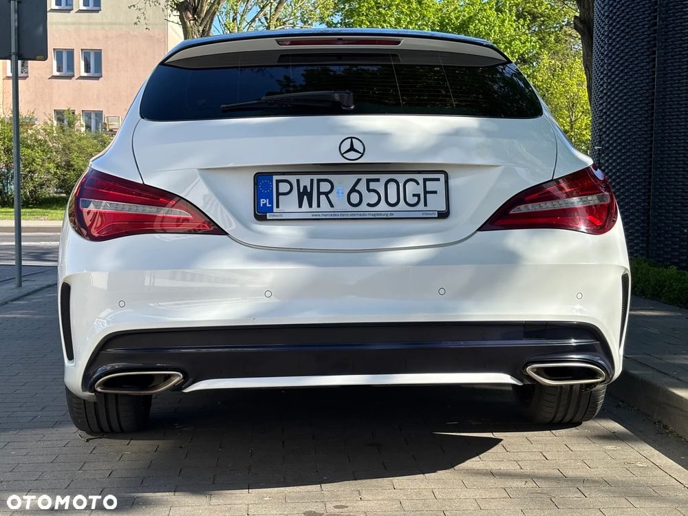 Mercedes-Benz CLA 180 7G-DCT AMG Line - 7