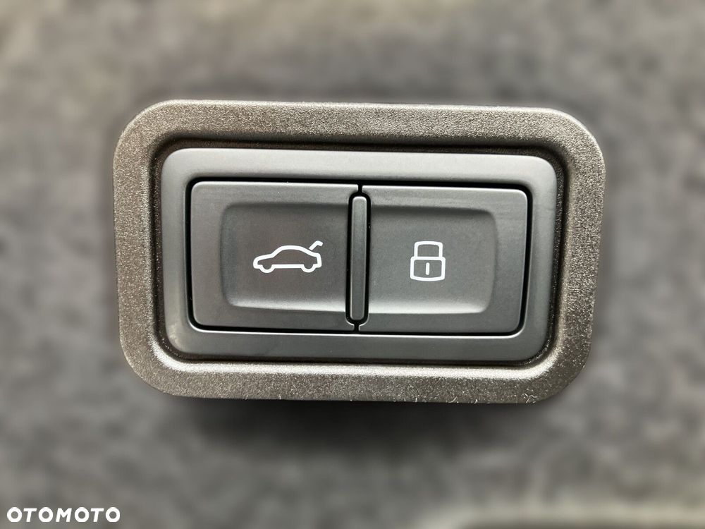 Audi A8 60 TFSI e Quattro Tiptronic - 16