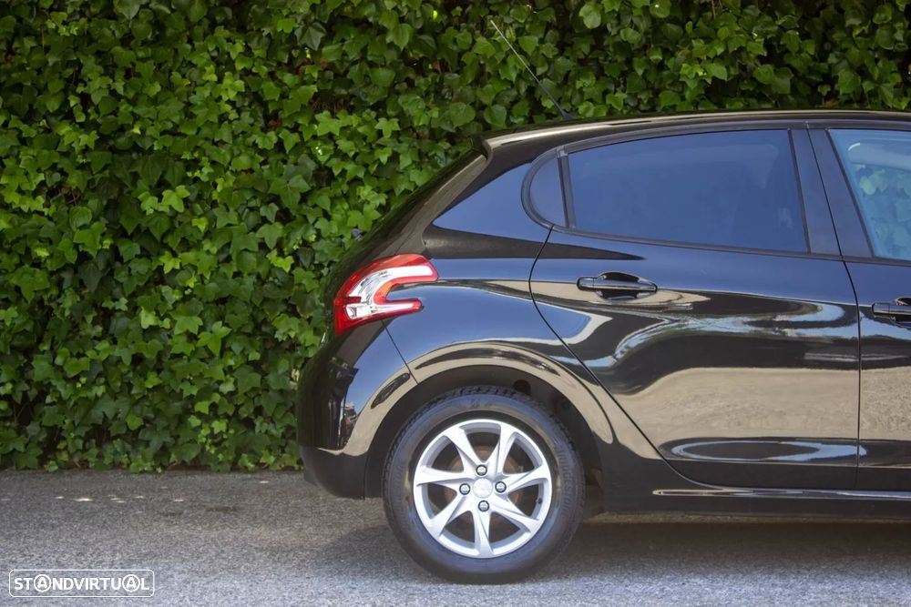 Peugeot 208 1.2 VTi Active - 5