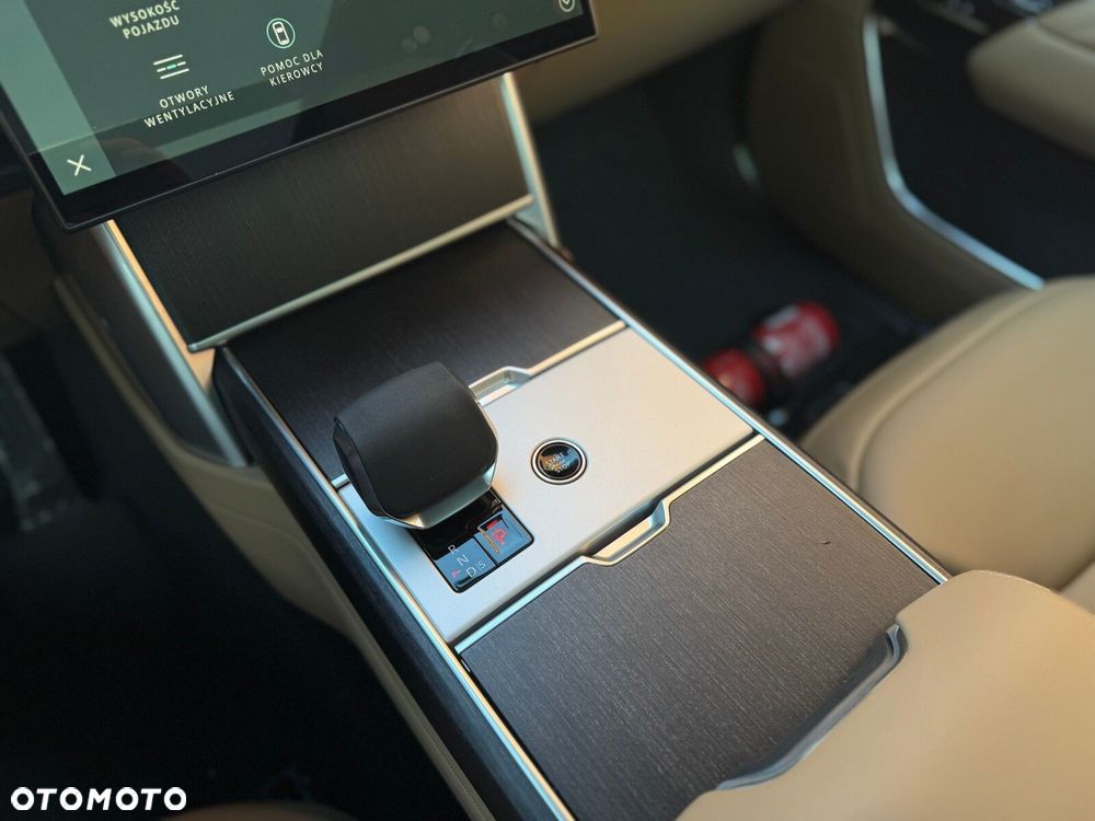 Land Rover Range Rover - 16