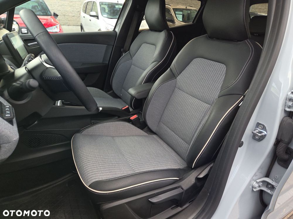 Renault Clio 1.0 TCe Techno Xtronic - 9