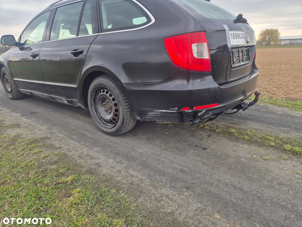 Skoda Superb 1.6 TDI GreenLine - 7