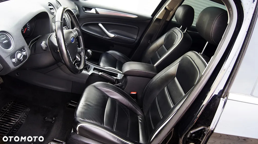 Ford Mondeo 2.0 TDCI Titanium X - 8