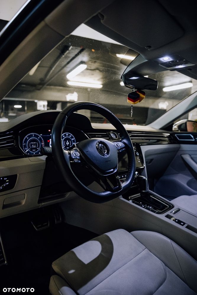 Volkswagen Arteon 2.0 TDI Elegance DSG - 20