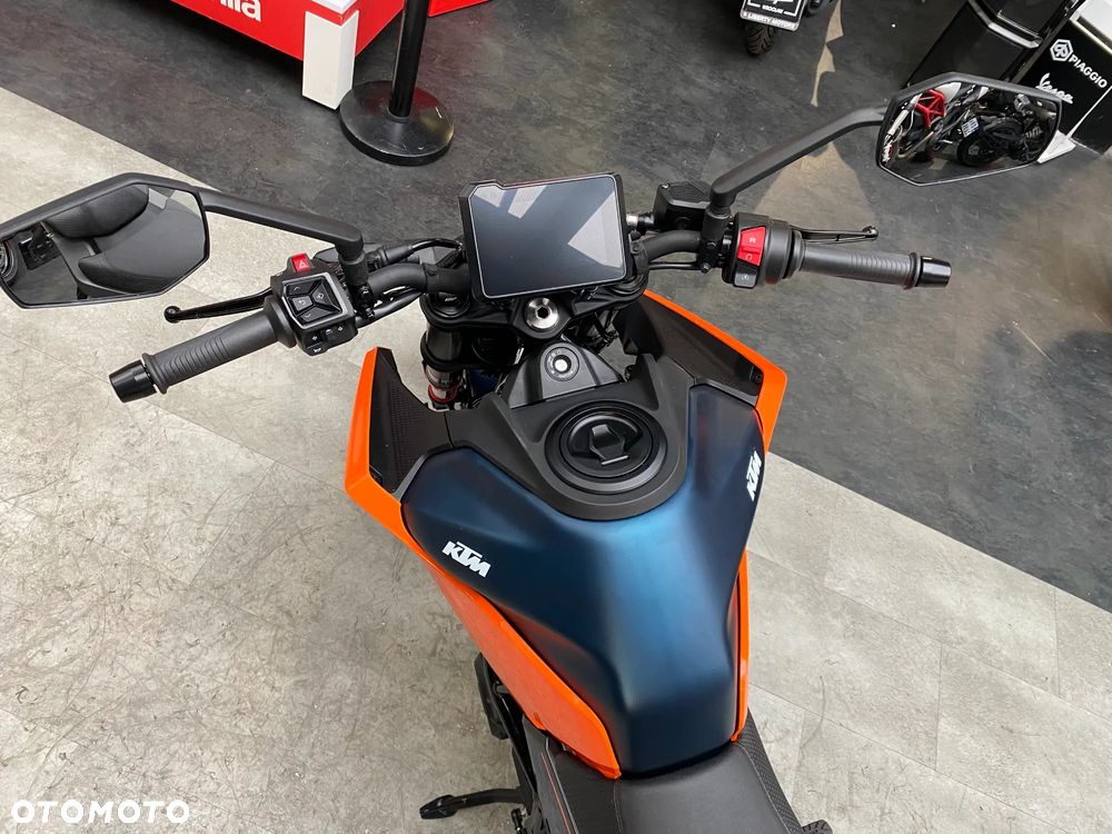 KTM Duke - 8