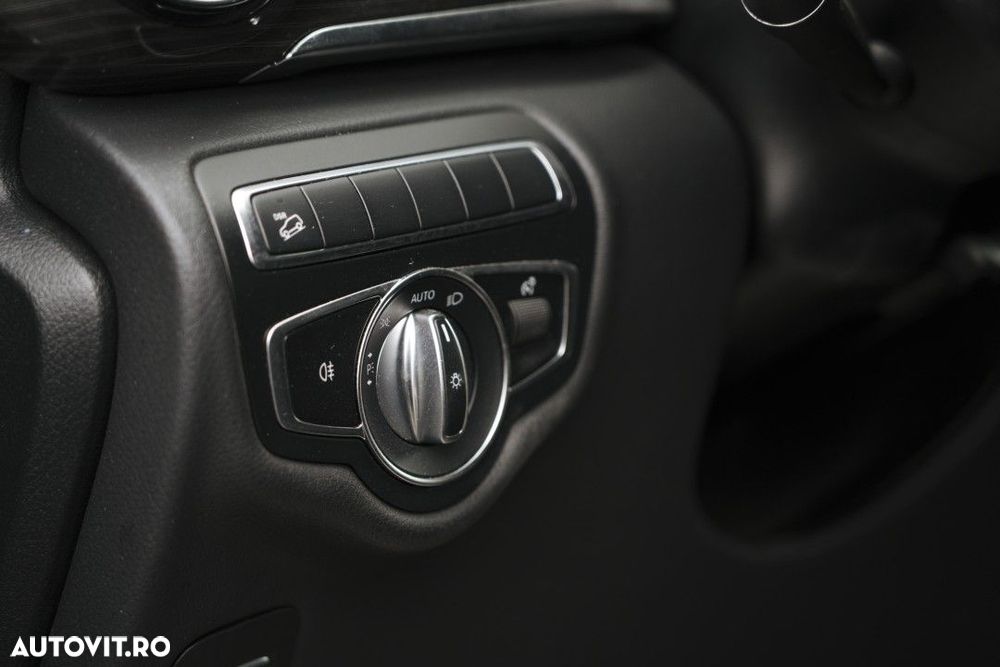 Mercedes-Benz V - 27