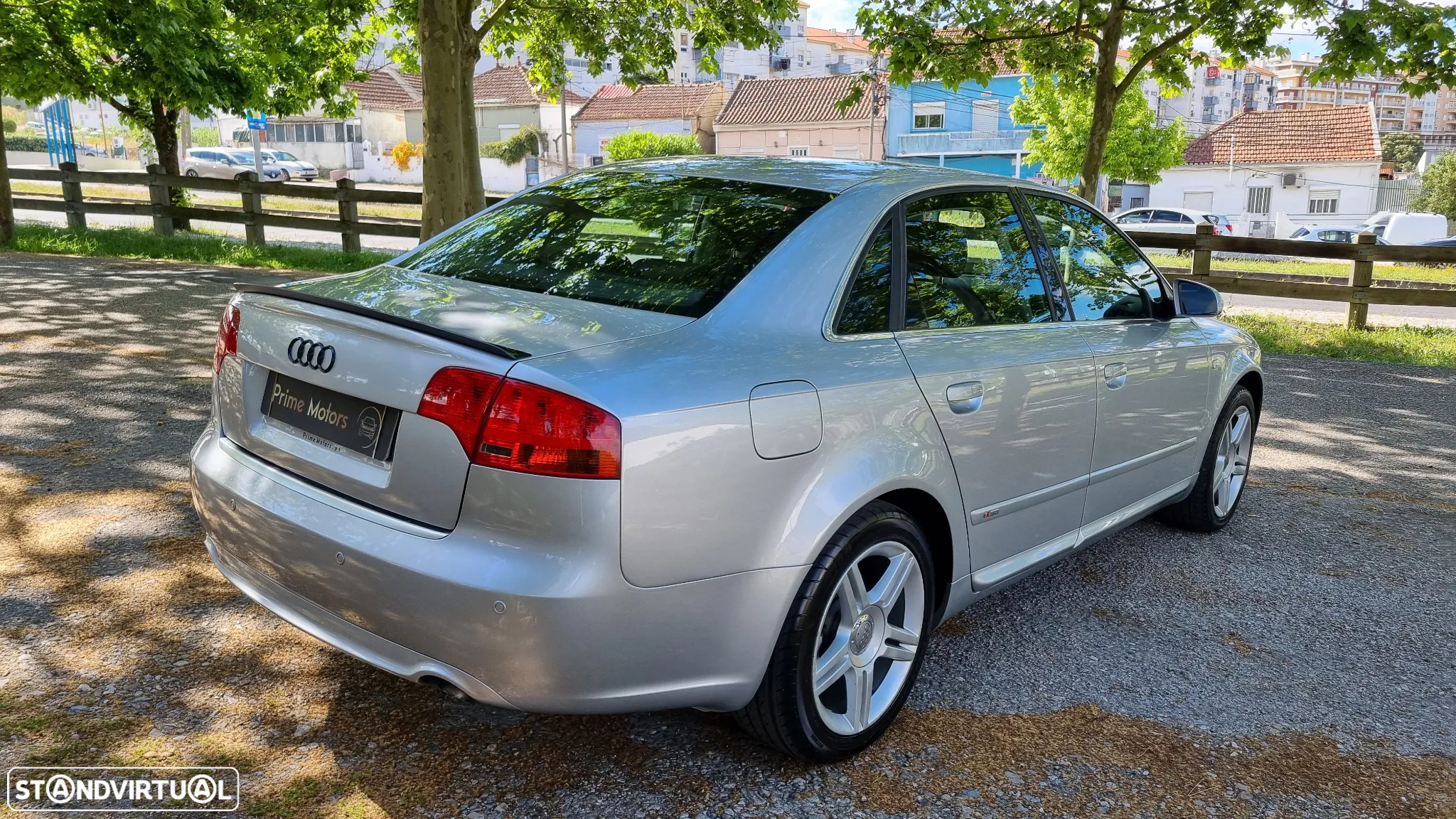 Audi A4 2.0 TDI S-line - 9