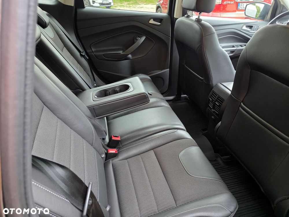 Ford Kuga - 15