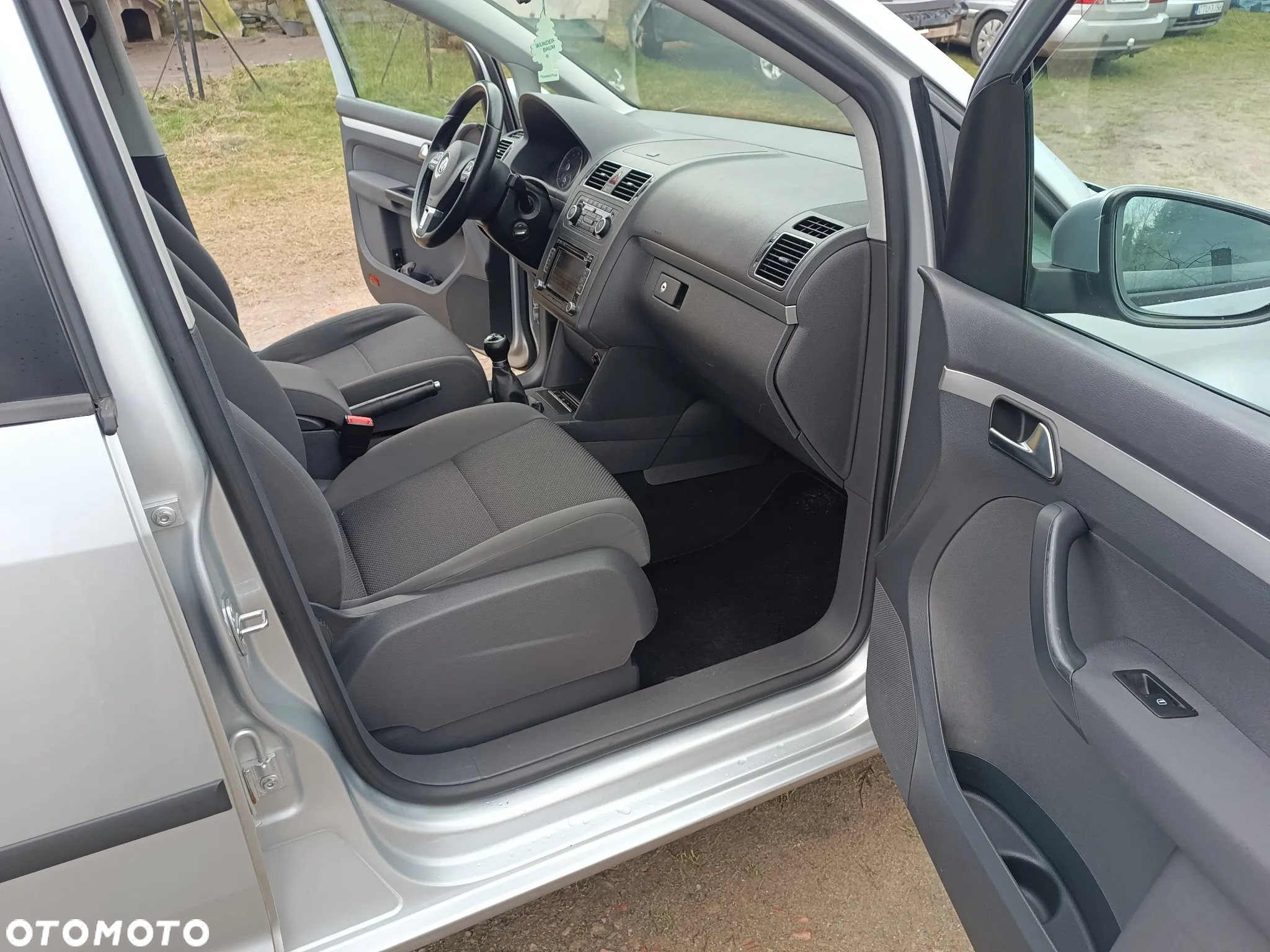 Volkswagen Touran 1.2 TSI BlueMot Comfortline - 19