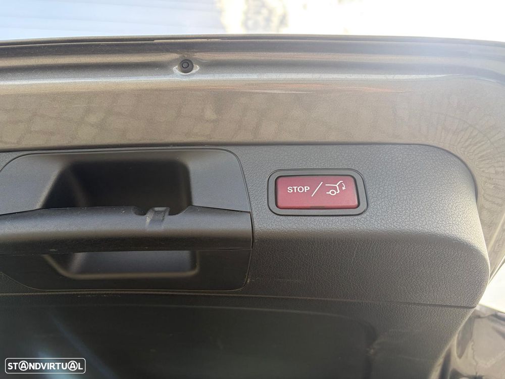 Mercedes-Benz GLB 180 d Progressive - 16