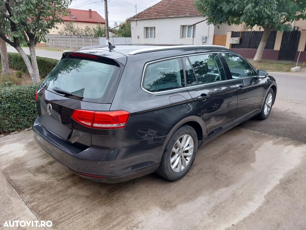 Volkswagen Passat Variant 2.0 TDI (BlueMotion Technology) Comfortline - 5