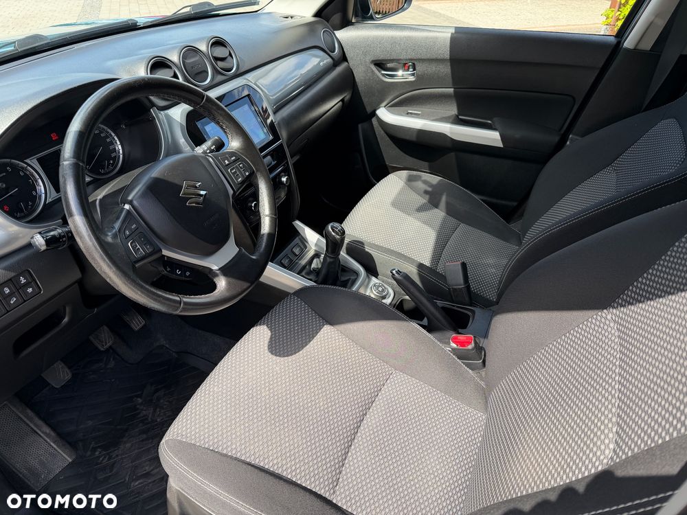 Suzuki Vitara 1.6 (4x4) Allgrip Comfort+ - 14
