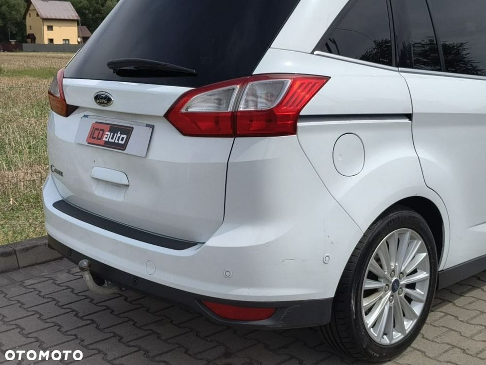 Ford Grand C-MAX - 19