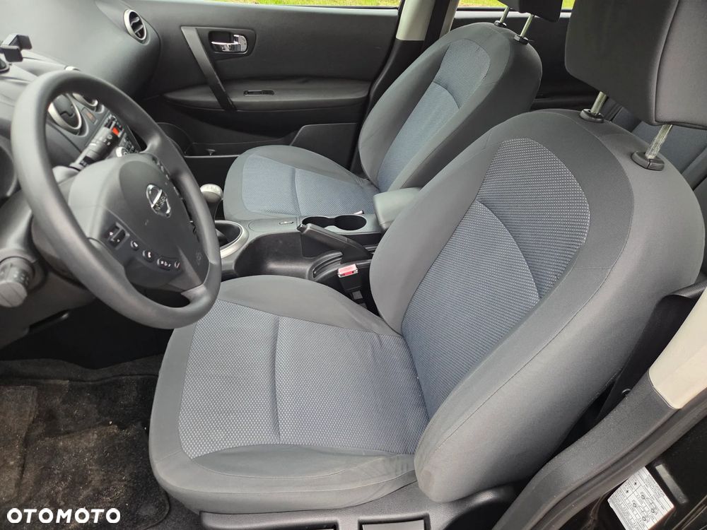 Nissan Qashqai 1.6 Visia - 16