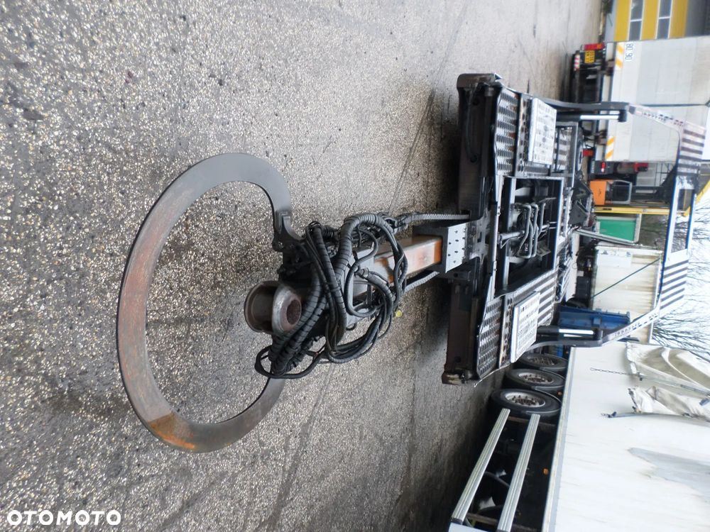 Przyczepa 3 osiowa niskopodwoziowa Tridem Lohr MAXILOHR Fabryczna 2007 - 5