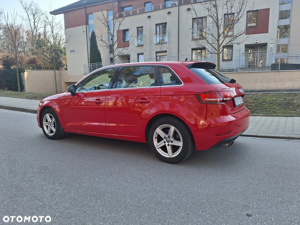 Audi A3 Sportback 35 TFSI S tronic - 8