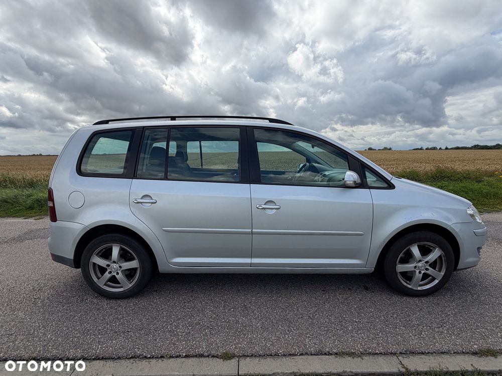 Volkswagen Touran 1.9 TDI Trendline - 4