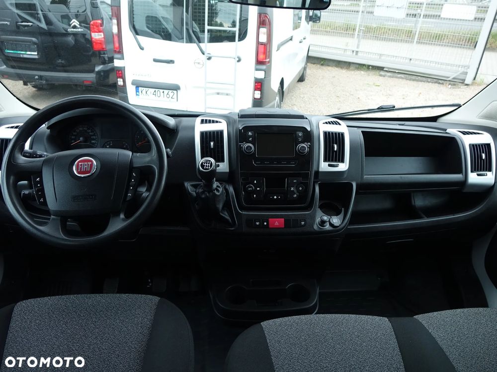 Fiat Ducato 7-osobowy 2.3 160KM DOKA brygadówka MAŁY PRZEBIEG - 11