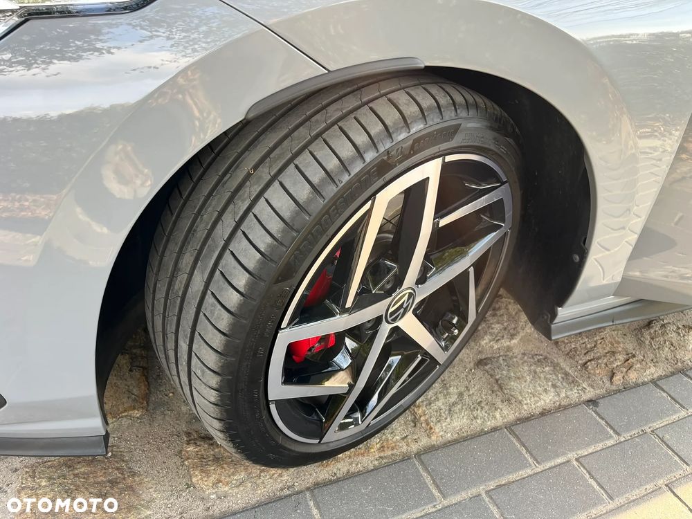 Volkswagen Golf 2.0 TDI GTD DSG - 36