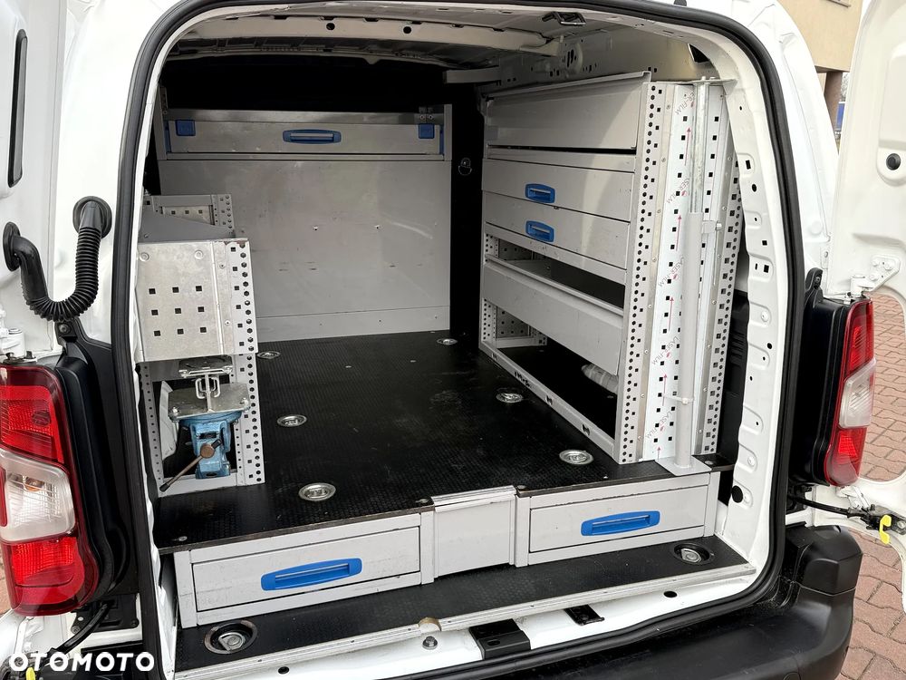 Peugeot Partner - 31