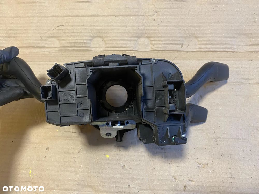 Przełącznik zespolony taśma Audi 8E0953549Q OE - 4